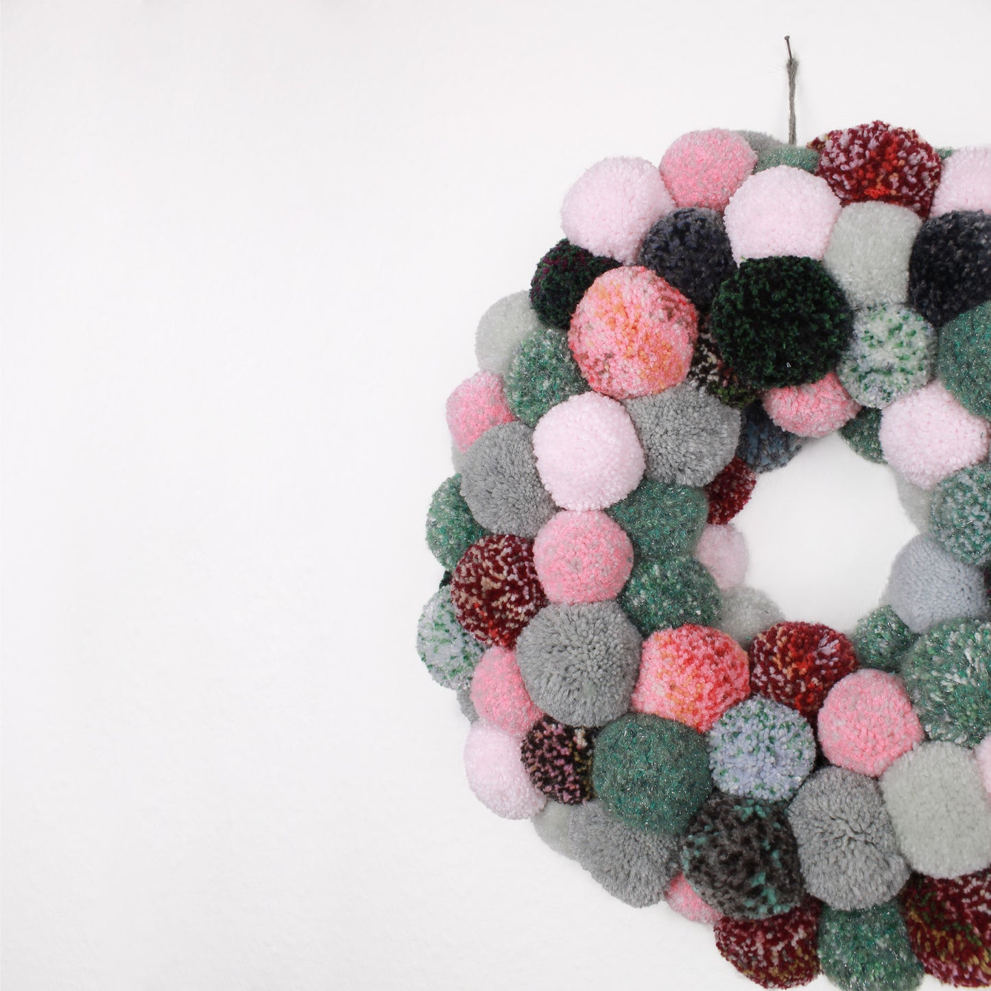 Pom-Pom Wreath